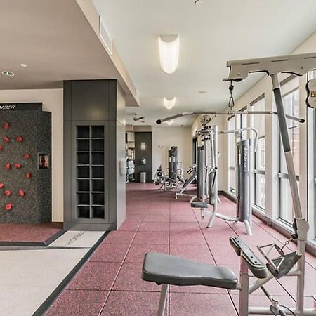 Apartmán Spacious Flat + Gym + Pool Houston Exteriér fotografie
