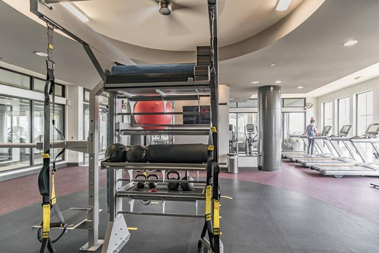 Apartmán Spacious Flat + Gym + Pool Houston Exteriér fotografie